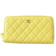 Pre-owned Leather wallets Chanel Vintage , Yellow , Dames