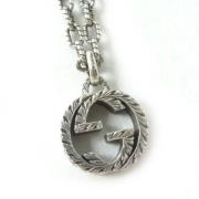 Pre-owned Metal necklaces Gucci Vintage , Gray , Dames