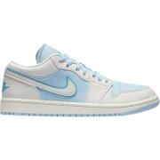 Ice Blue Low SE Sneakers Jordan , Blue , Heren