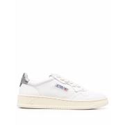 Witte en Zilveren Leren Sneakers Autry , White , Dames