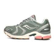 Groene Progrid Triumph 4 Sneakers Saucony , Green , Dames