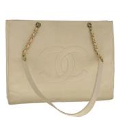 Pre-owned Leather chanel-bags Chanel Vintage , Beige , Dames