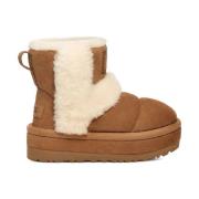 Classic Chillapeak Boots UGG , Brown , Dames