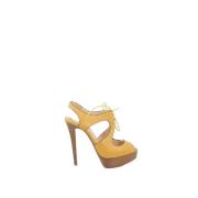 Pre-owned Leather heels Christian Louboutin Pre-owned , Yellow , Dames