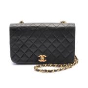 Pre-owned Leather chanel-bags Chanel Vintage , Black , Dames