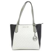 Pre-owned Canvas shoulder-bags Michael Kors Pre-owned , White , Dames