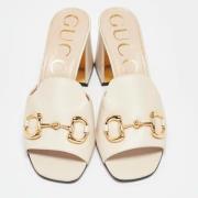 Pre-owned Leather sandals Gucci Vintage , Beige , Dames