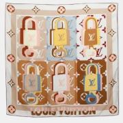 Pre-owned Silk scarves Louis Vuitton Vintage , Multicolor , Dames