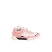 Pre-owned Fabric sneakers Chanel Vintage , Pink , Dames