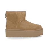 Beige Suède Enkellaarzen voor Vrouwen UGG , Beige , Dames