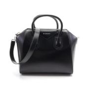 Pre-owned Leather handbags Givenchy Pre-owned , Black , Dames