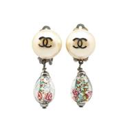 Pre-owned Metal earrings Chanel Vintage , Gray , Dames