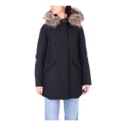 Zwarte jas met capuchon en Woolrich-logo Woolrich , Black , Dames