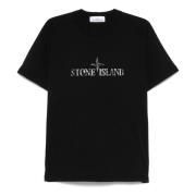 Zwarte Crew Neck T-shirt met Front Print Stone Island , Black , Heren