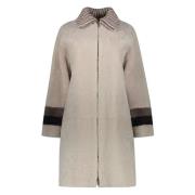 Shearling overjas met geribbelde gebreide kraag Lorena Antoniazzi , Gr...