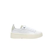 Plat 65T Leren Sneakers Lacoste , White , Dames