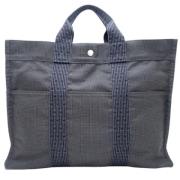 Pre-owned Canvas totes Hermès Vintage , Gray , Dames