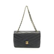 Pre-owned Leather chanel-bags Chanel Vintage , Black , Dames