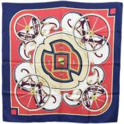 Pre-owned Silk scarves Hermès Vintage , Multicolor , Dames