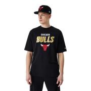 Zwarte Bulls Team Script Tee New Era , Black , Heren