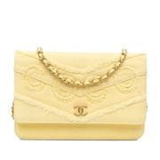 Pre-owned Denim crossbody-bags Chanel Vintage , Yellow , Dames