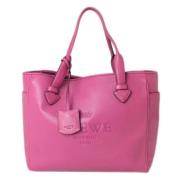 Pre-owned Leather shoulder-bags Loewe Pre-owned , Pink , Dames