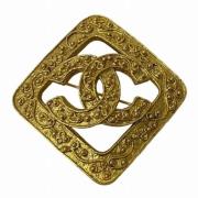 Pre-owned Metal brooches Chanel Vintage , Yellow , Dames