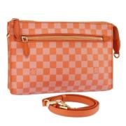 Pre-owned Canvas clutches Louis Vuitton Vintage , Orange , Dames