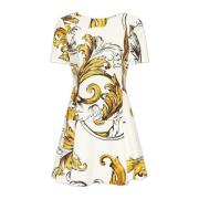 Jurk met Outline Barocco print Versace Jeans Couture , White , Dames