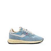 Suede Patch Logo Sneakers Autry , Blue , Dames