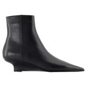 Leather boots TotêMe , Black , Dames