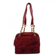 Pre-owned Suede shoulder-bags Chanel Vintage , Red , Dames