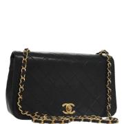 Pre-owned Leather chanel-bags Chanel Vintage , Black , Dames