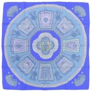 Pre-owned Silk scarves Hermès Vintage , Blue , Dames