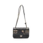 Pre-owned Leather crossbody-bags Chanel Vintage , Black , Dames