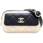 Pre-owned Leather crossbody-bags Chanel Vintage , Black , Dames