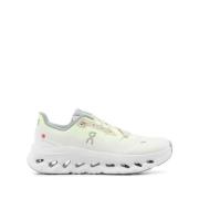 Witte platte schoenen met elastische veters On Running , White , Dames