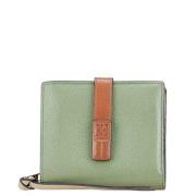 Pre-owned Leather wallets Loewe Pre-owned , Green , Dames