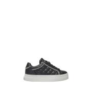 Zwarte Sneakers Elegante en veelzijdige stijl Guess , Black , Dames