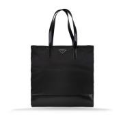 Stijlvolle schoudertas voor dames met rits Prada , Black , Dames