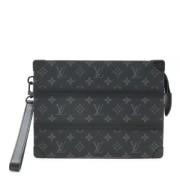 Pre-owned Canvas clutches Louis Vuitton Vintage , Black , Heren