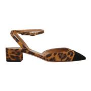 Flirt Pump voor een chique uitstraling Aquazzura , Brown , Dames