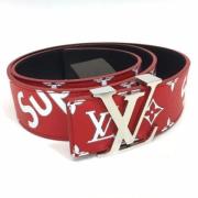 Pre-owned Leather belts Louis Vuitton Vintage , Red , Dames