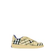 Casual Sneakers voor Dagelijks Gebruik Burberry , Beige , Dames