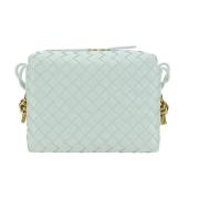 Loop cameratas in Glacier leer Bottega Veneta , Green , Dames