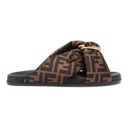 Bruine Satijnen Sandalen met FF Motief Fendi , Brown , Dames