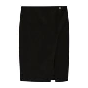 Zwarte Rok met Metalen Logo Opening Givenchy , Black , Dames