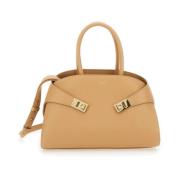 Beige Handtas met Gancini Gesp Sluiting Salvatore Ferragamo , Beige , ...