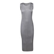 Elegante Grijze Jurk Aw24 Issey Miyake , Gray , Dames