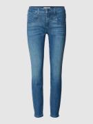 Slim fit jeans met verkorte pijpen, model 'STYLE.ANA'